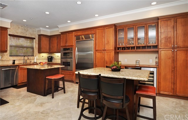 7967 Aldea Circle Huntington Beach, CA 92648 - Photo 6 of 20