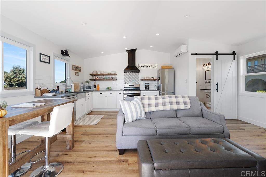 880 Munevar Road Cardiff, CA 92007 - Photo 16 of 25