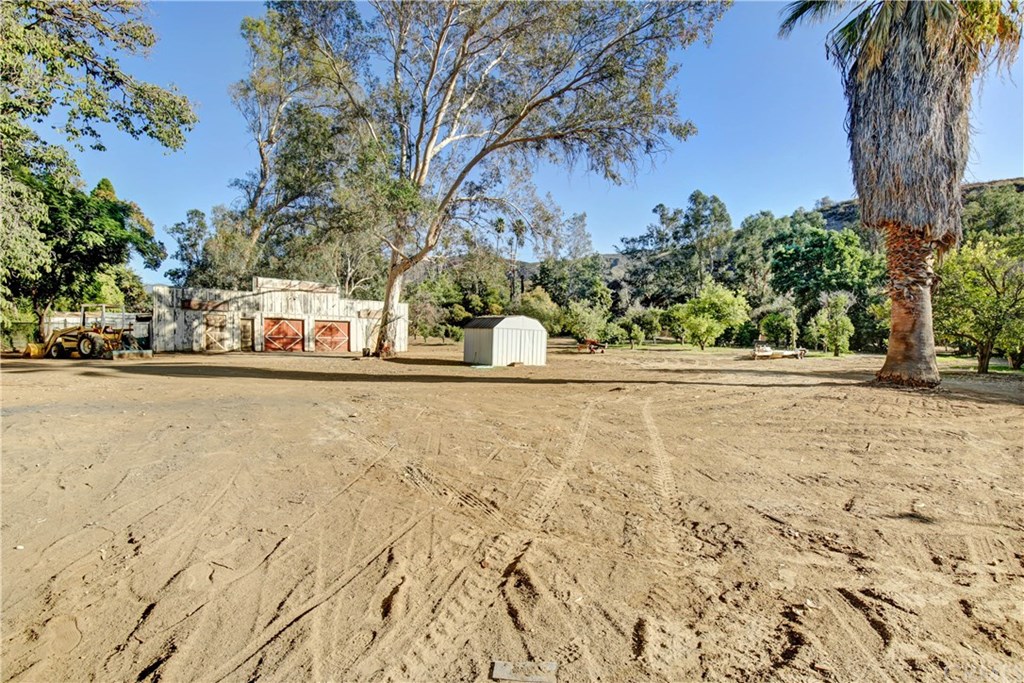 2840 Mill Creek Road Mentone, CA 92359 - Photo 12 of 24