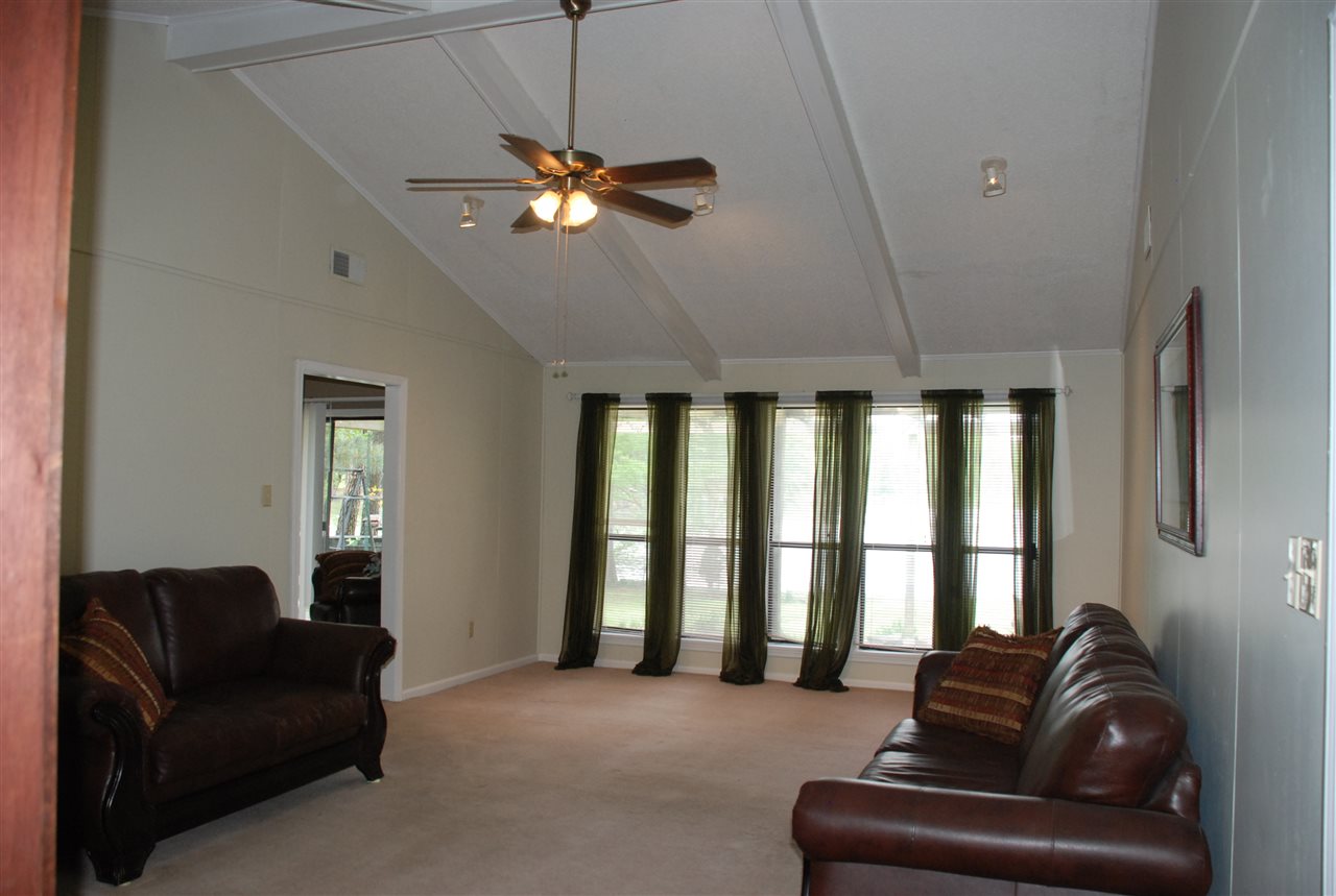 320 Bob White Road Oakland, TN 38060 - Photo 2 of 19 Gallery Image 2