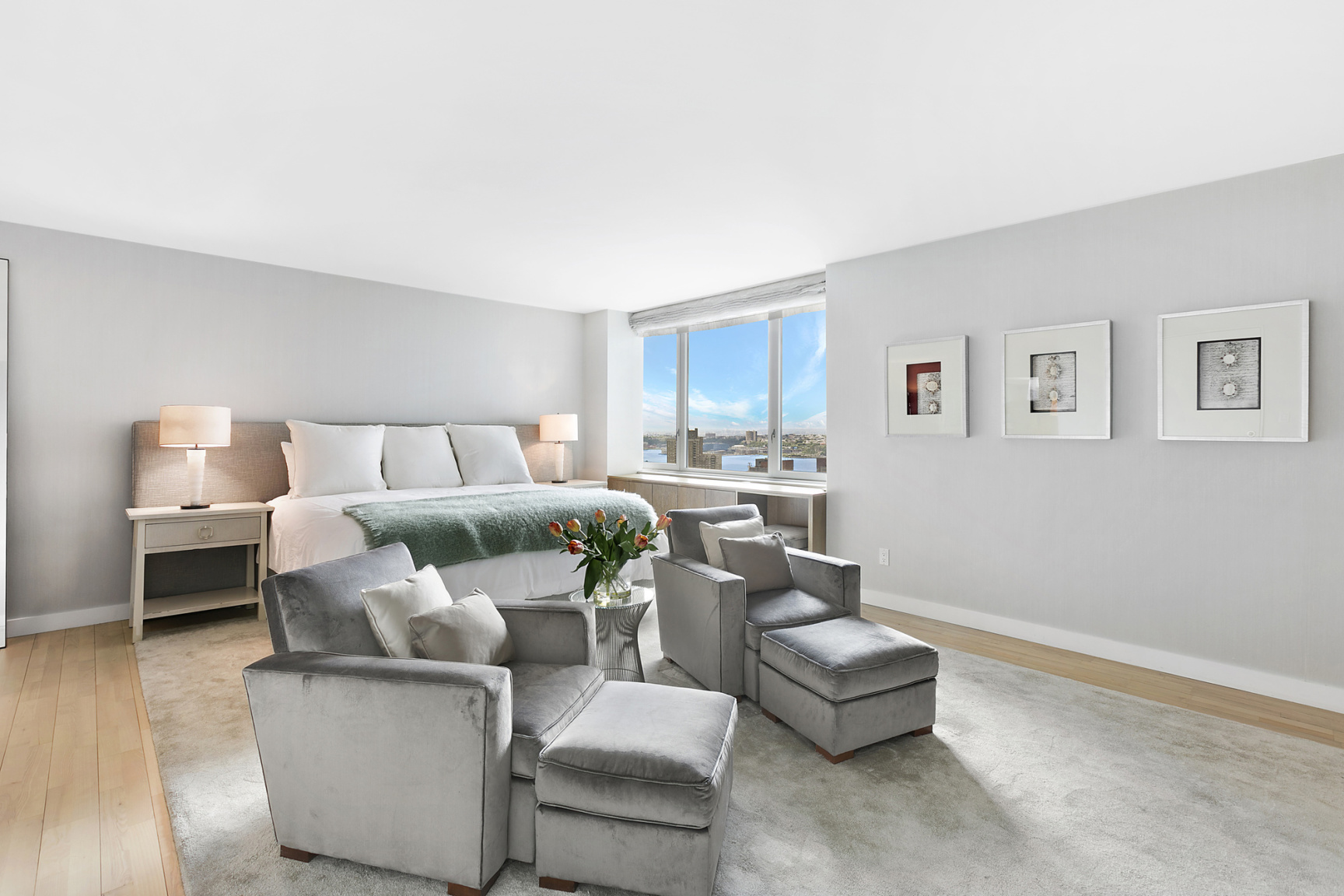 322 West 57th Street, Unit 45B Manhattan, NY 10019 - Photo 7 of 24