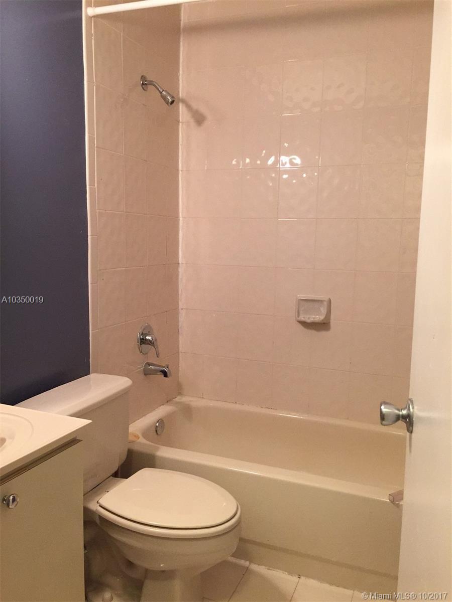 15280 Southwest 80th Street, Unit 15 Miami, FL 33193 - Photo 8 of 10