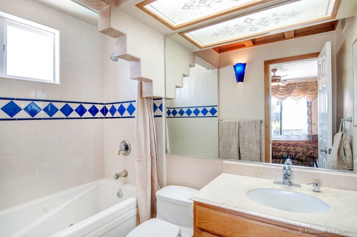 10205 Pinewood View Santee, CA 92071 - Photo 20 of 25