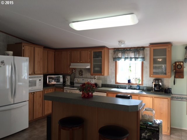 583 Northwest Loop Road White Salmon, WA 98672 - Photo 23 of 24 Gallery Image 23