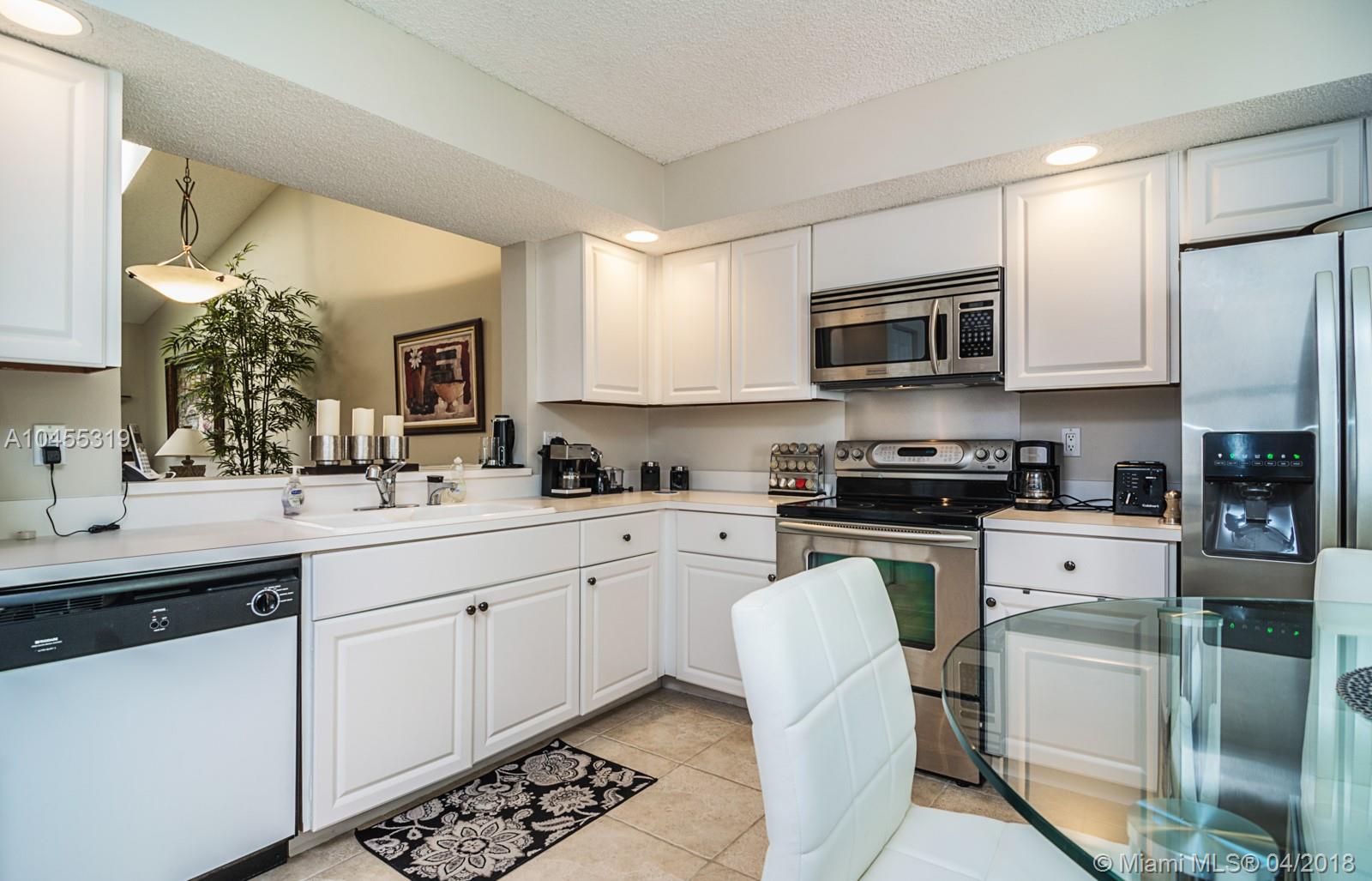 7735 La Mirada Drive Boca Raton, FL 33433 - Photo 10 of 24