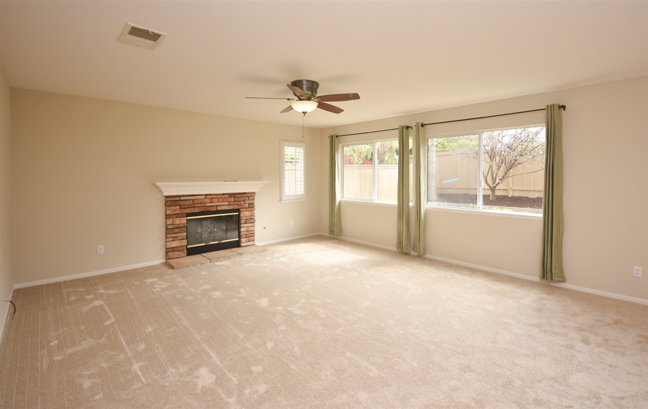 4345 Forest Ranch Way Oceanside, CA 92057 - Photo 8 of 17