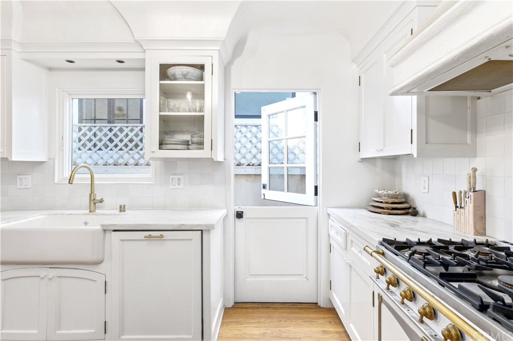 85 Prospect Avenue Long Beach, CA 90803 - Photo 12 of 21