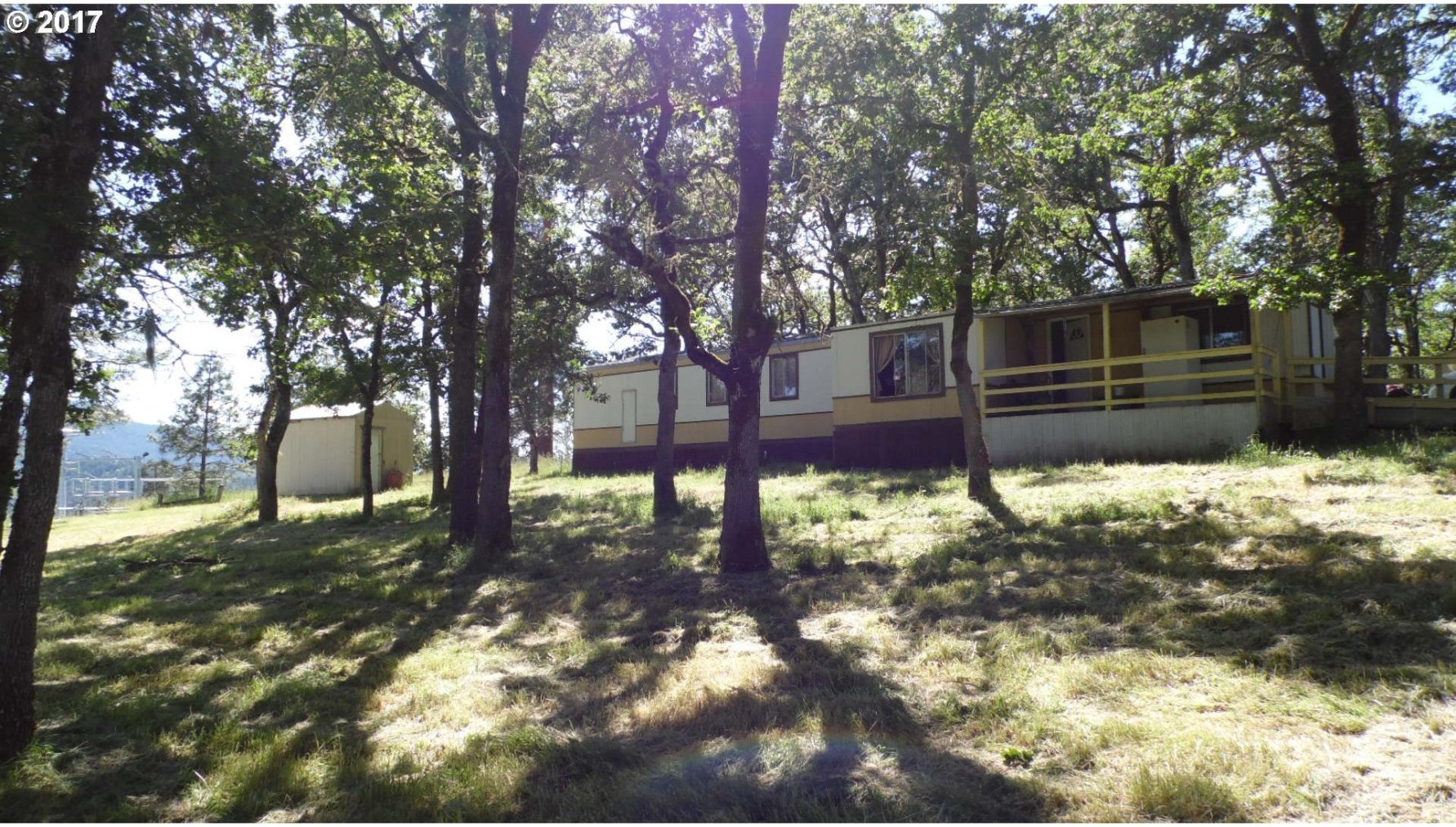976 North Gazley Road Myrtle Creek, OR 97457 - Photo 11 of 13 Gallery Image 11