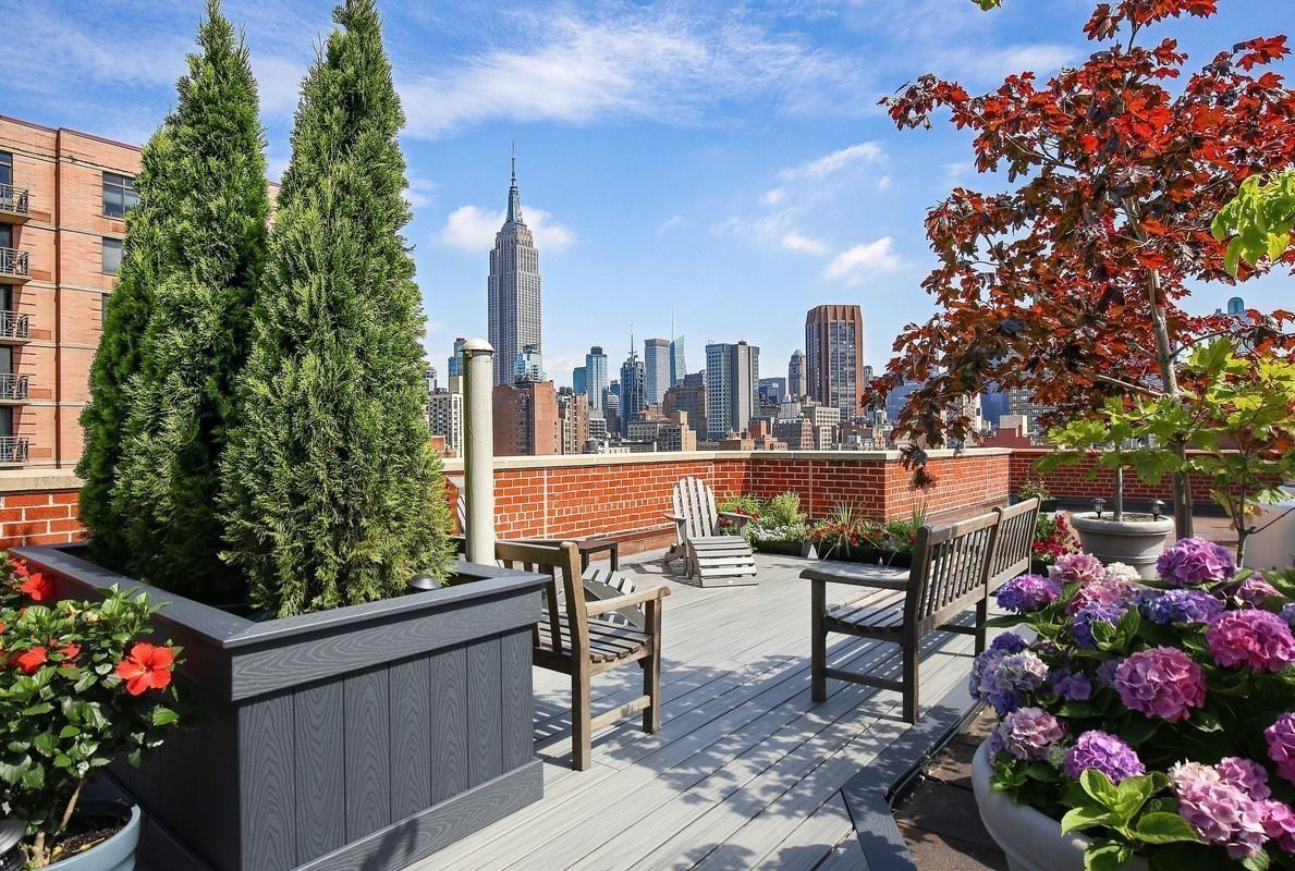 The Peter James 201 E 25th St, Manhattan, NY 10010 - Photo 8 of 8