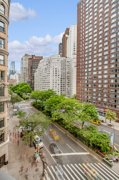 Coronado 155 W 70th St, Manhattan, NY 10023 - Photo 7 of 7