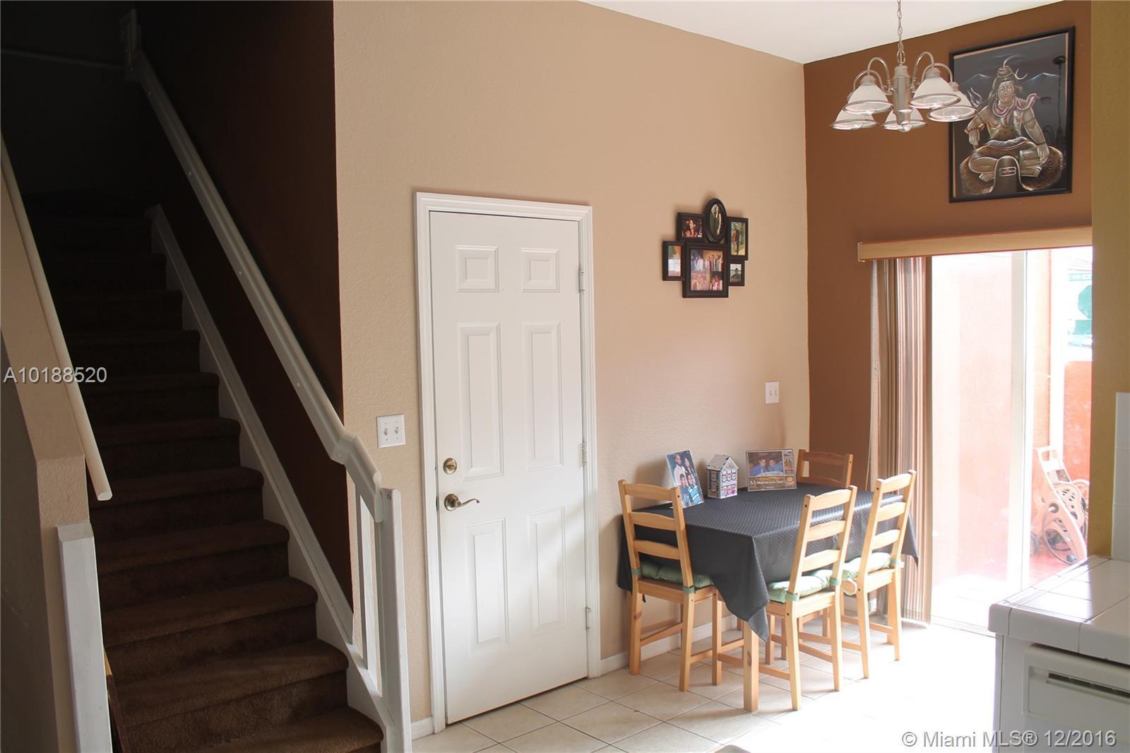 2456 Southeast 19th Court Homestead, FL 33035 - Photo 10 of 25