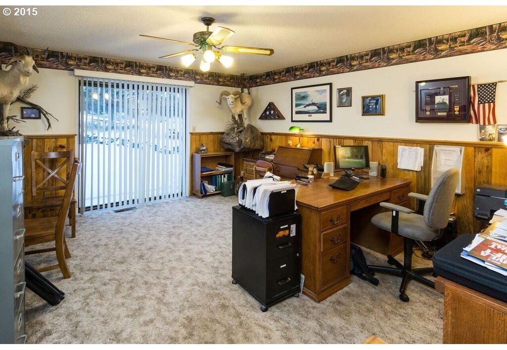 6721 Southwest Houston Lake Road Prineville, OR 97754 - Photo 11 of 20 Gallery Image 11