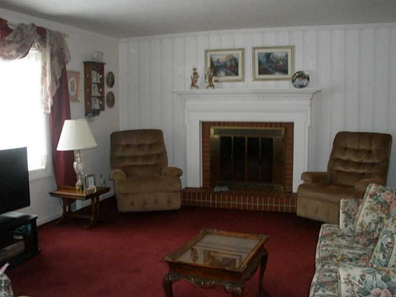 15 Lynmar Road Pittsburgh, PA 15209 - Photo 5 of 23 Gallery Image 5