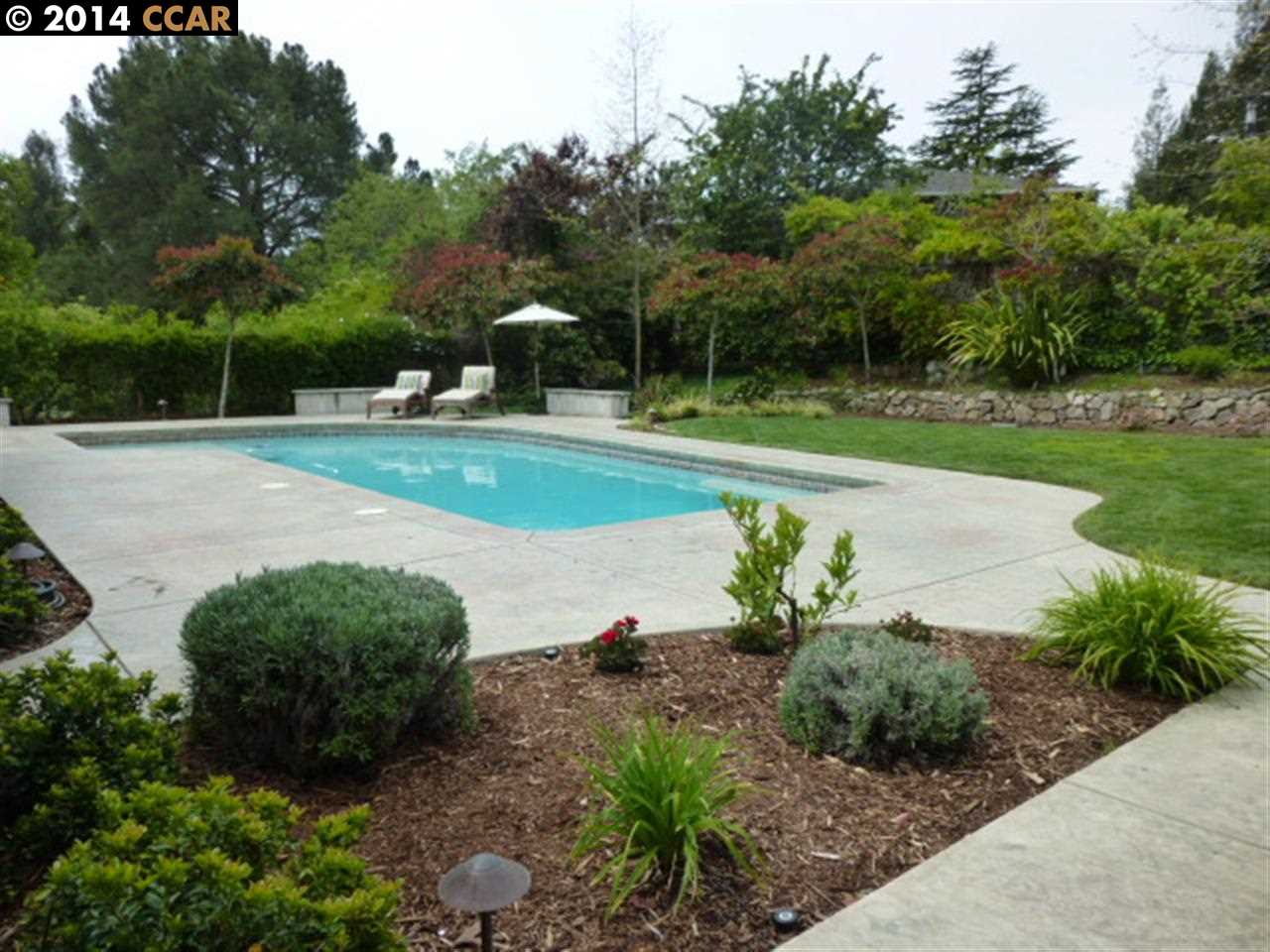 101 Meadow View Road Orinda, CA 94563 - Photo 1 of 1 There is a removable fence that was taken down for this photo.