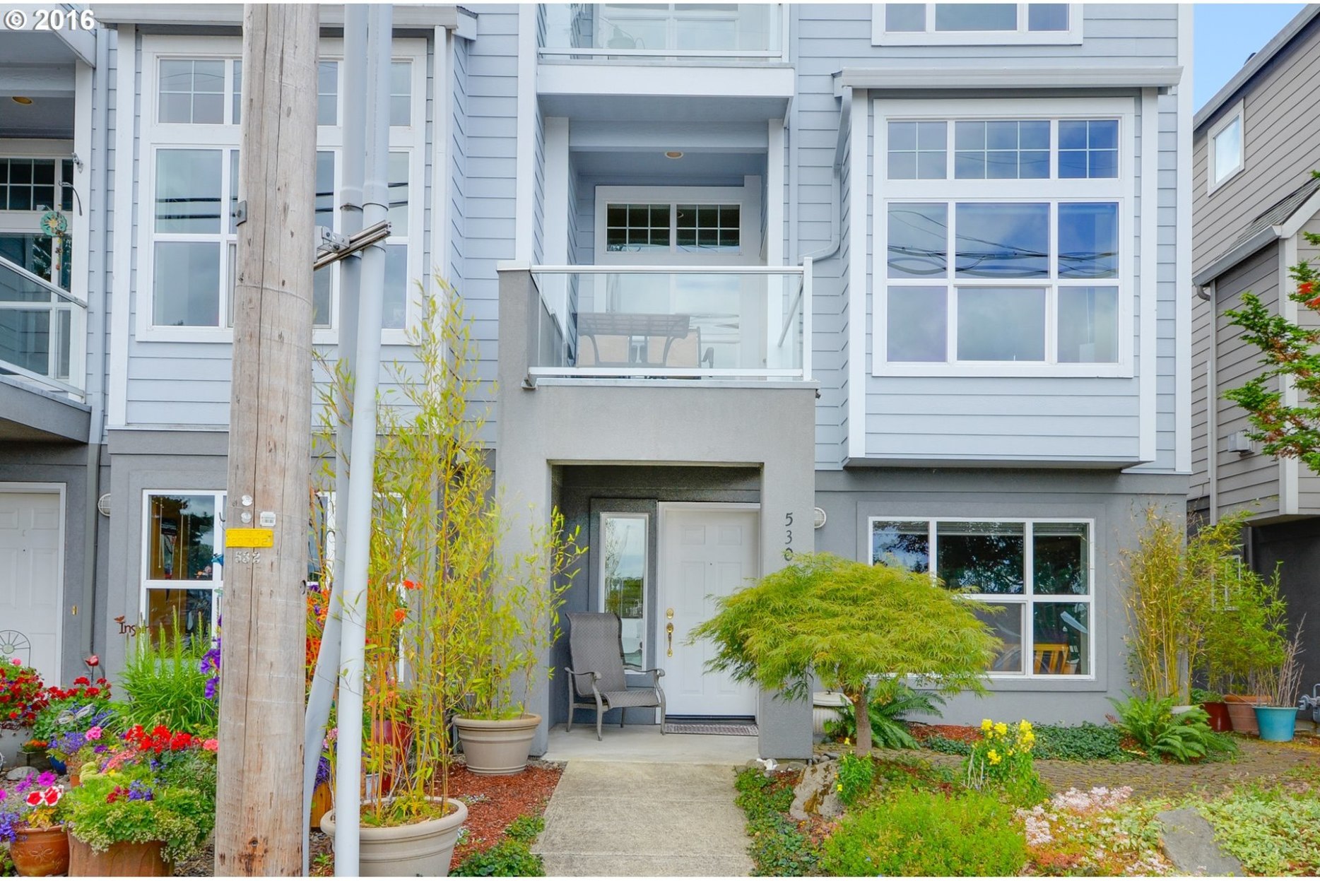 530 Northeast Bridgeton Road Portland, OR 97211 - Photo 3 of 21 Gallery Image 3