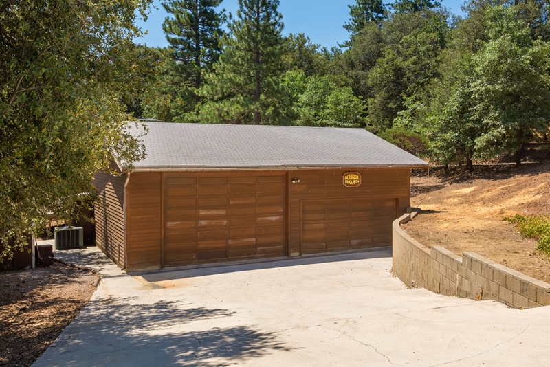 4465 Pine Hills Road Julian, CA 92036 - Photo 12 of 24 Gallery Image 12