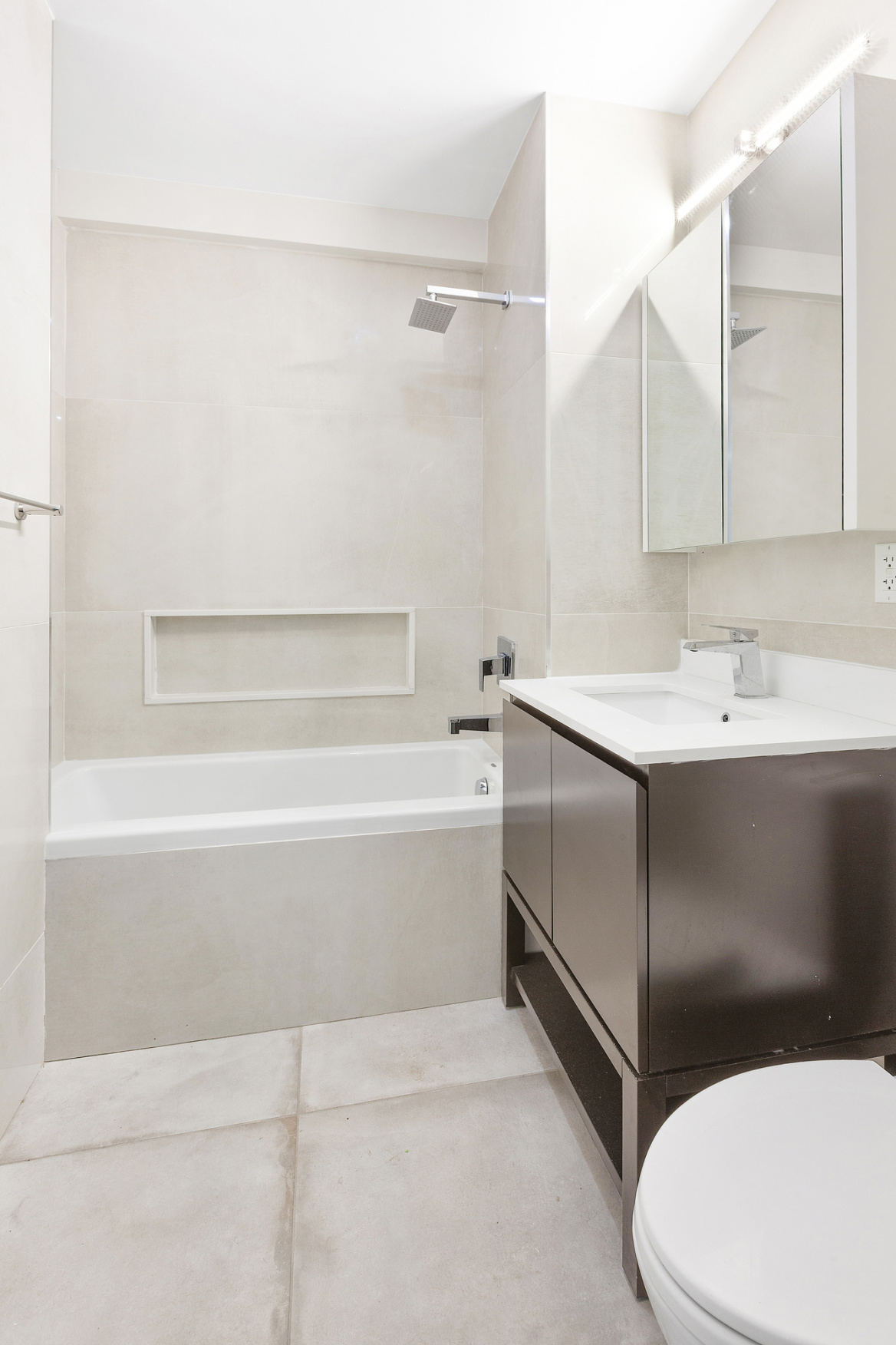 171 Eagle Street, Unit 1A Brooklyn, NY 11222 - Photo 5 of 8