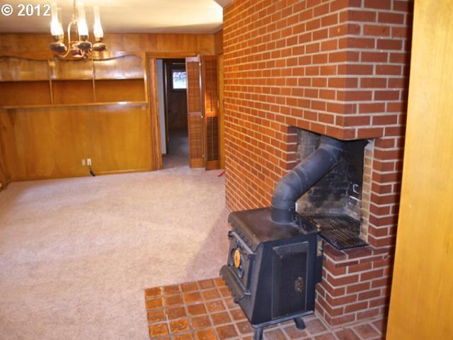 9816 Southwest Arborcrest Way Portland, OR 97225 - Photo 11 of 16 Gallery Image 11