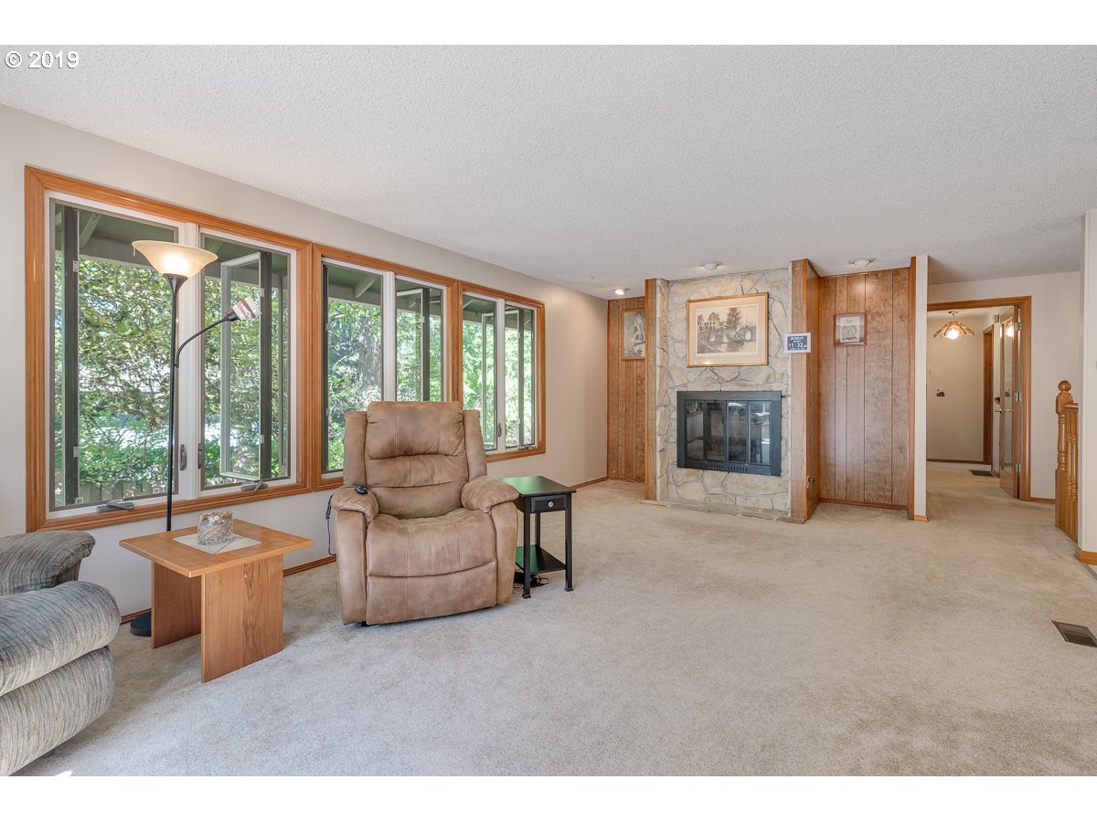 6205 Southwest Wilson Avenue Beaverton, OR 97008 - Photo 3 of 14