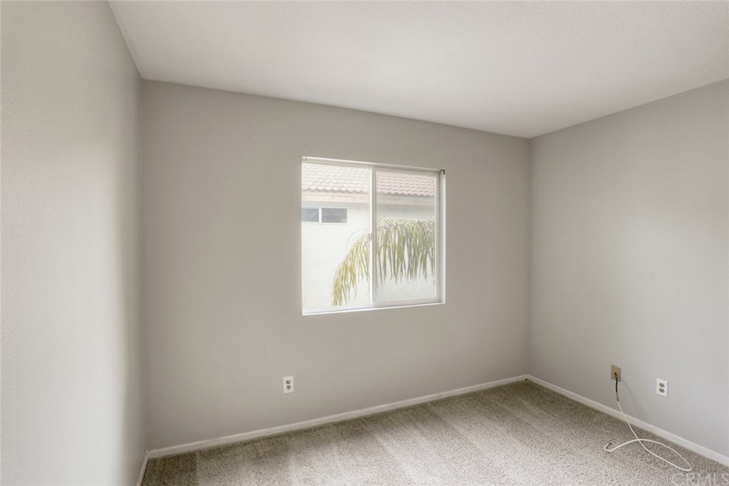 25731 Hammet Circle Stevenson Ranch, CA 91381 - Photo 23 of 36