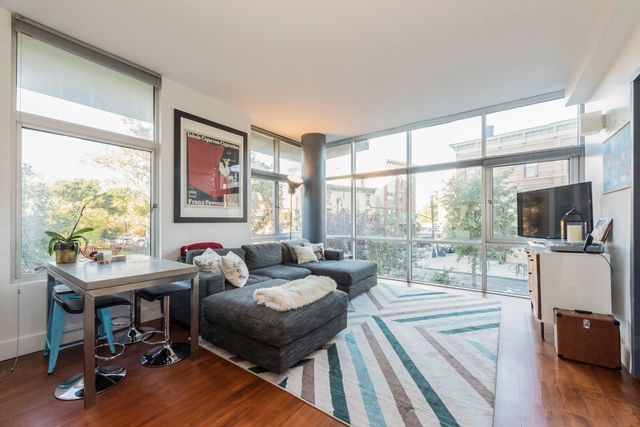 $1,145,000 | 297 Driggs Avenue, Unit 2A | Greenpoint