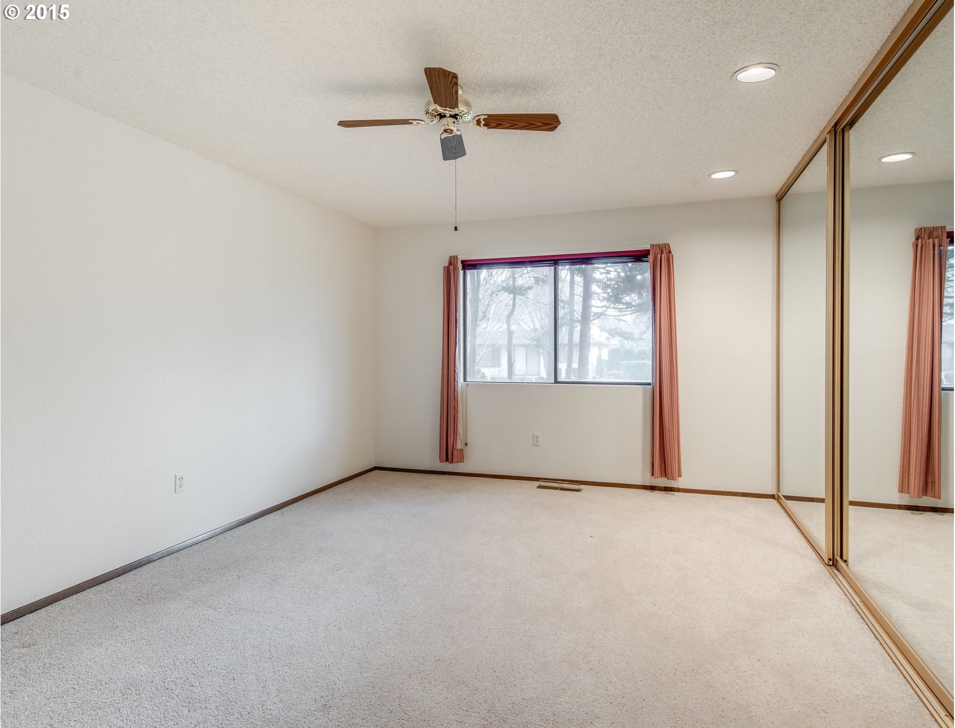 10310 Southwest Greenleaf Terrace Tigard, OR 97224 - Photo 9 of 14