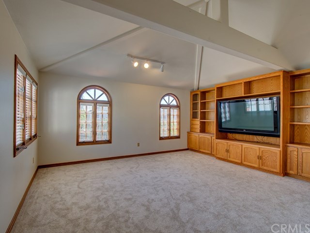 7 Sunpeak Irvine, CA 92603 - Photo 16 of 32