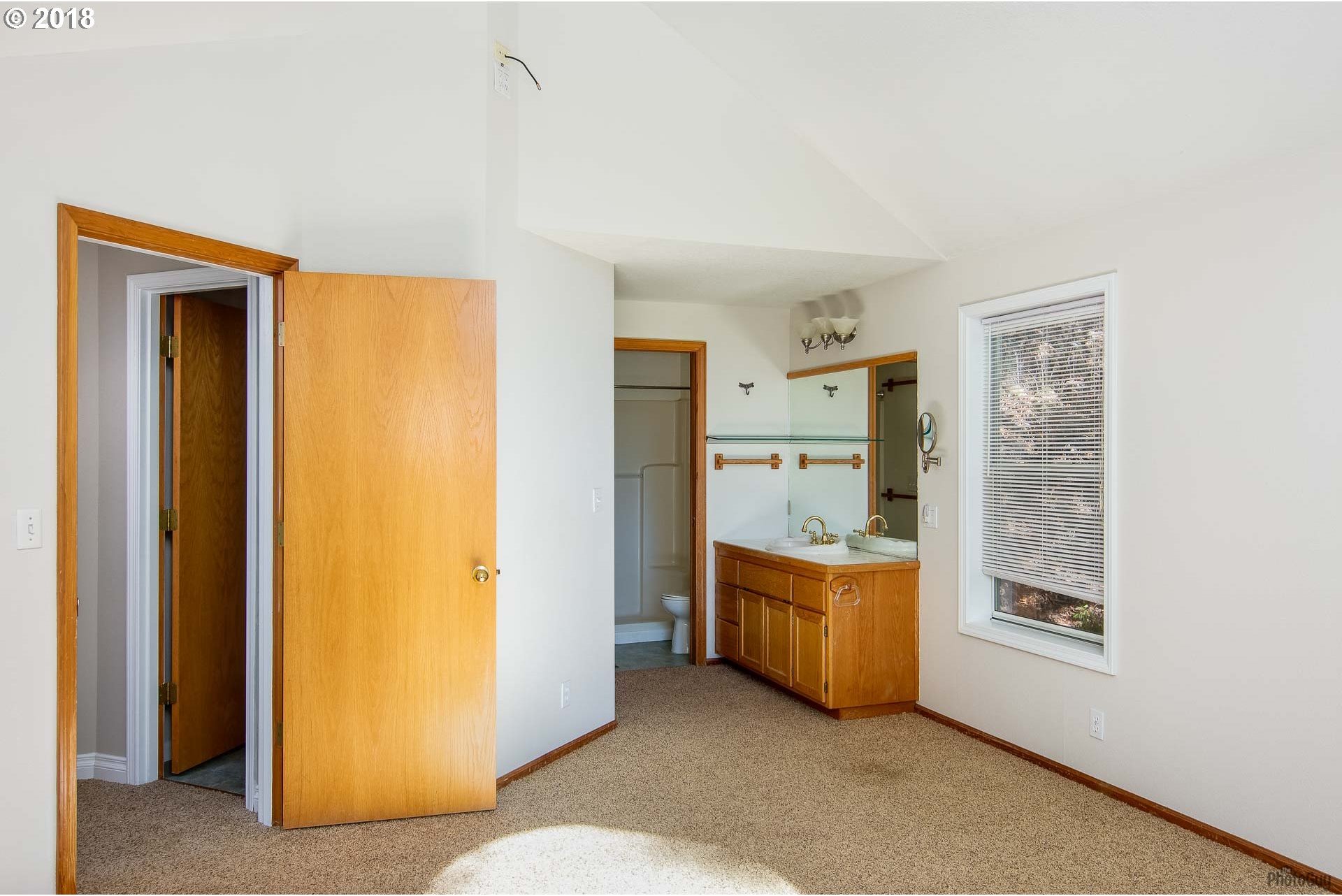 720 Brookside Drive Eugene, OR 97405 - Photo 20 of 31