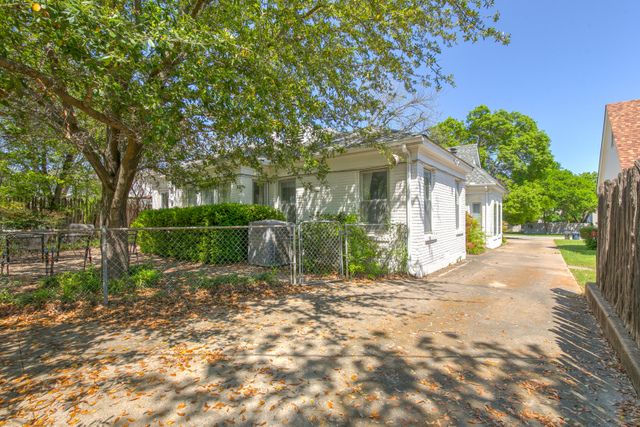$479,000 | 3705 North Westcliff Road, Arlington, TX 76019
