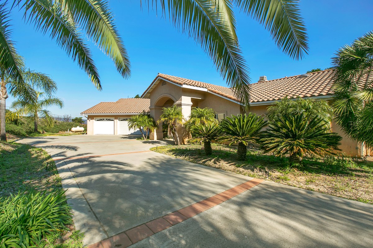 3262 Sol Vista Fallbrook, CA 92028 - Photo 18 of 19 Gallery Image 18