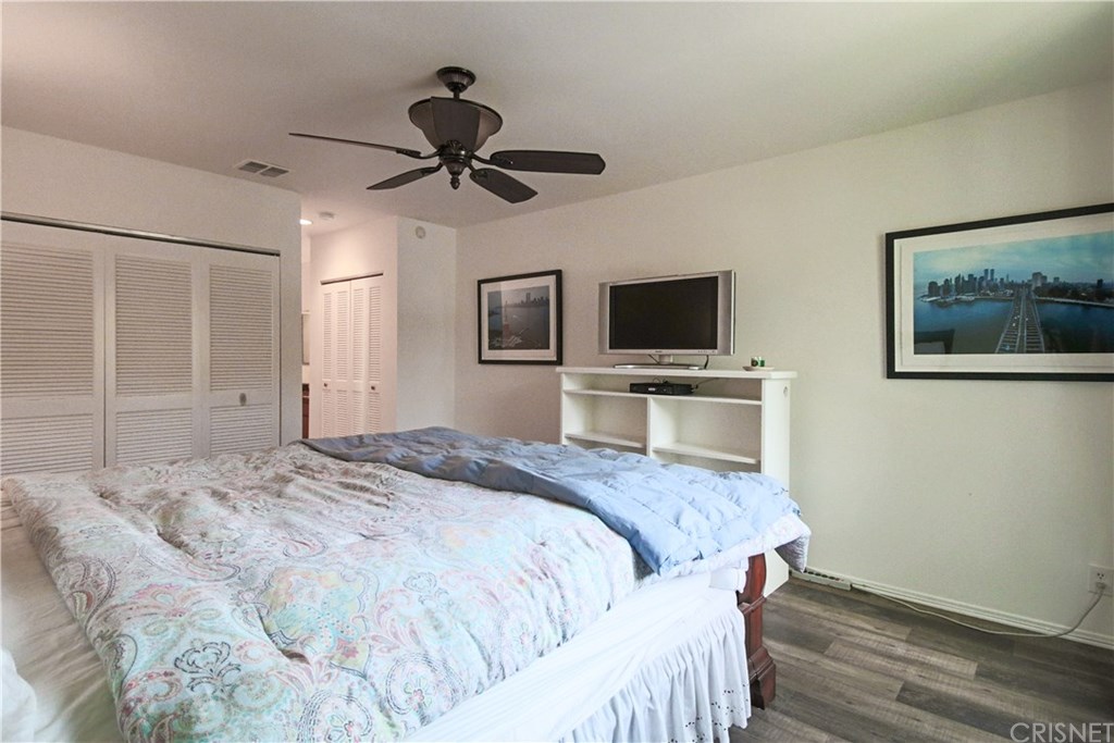 14315 Riverside Drive, Unit 105 Sherman Oaks, CA 91423 - Photo 18 of 42