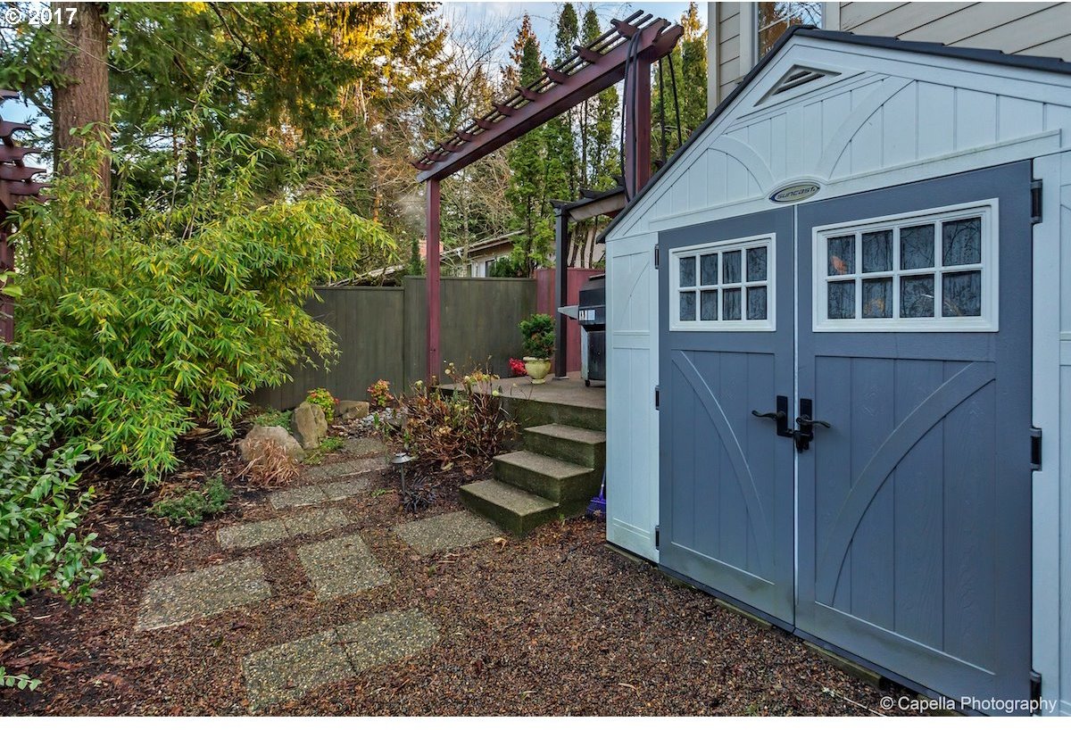 5406 Southwest Taylors Ferry Road Portland, OR 97219 - Photo 28 of 28