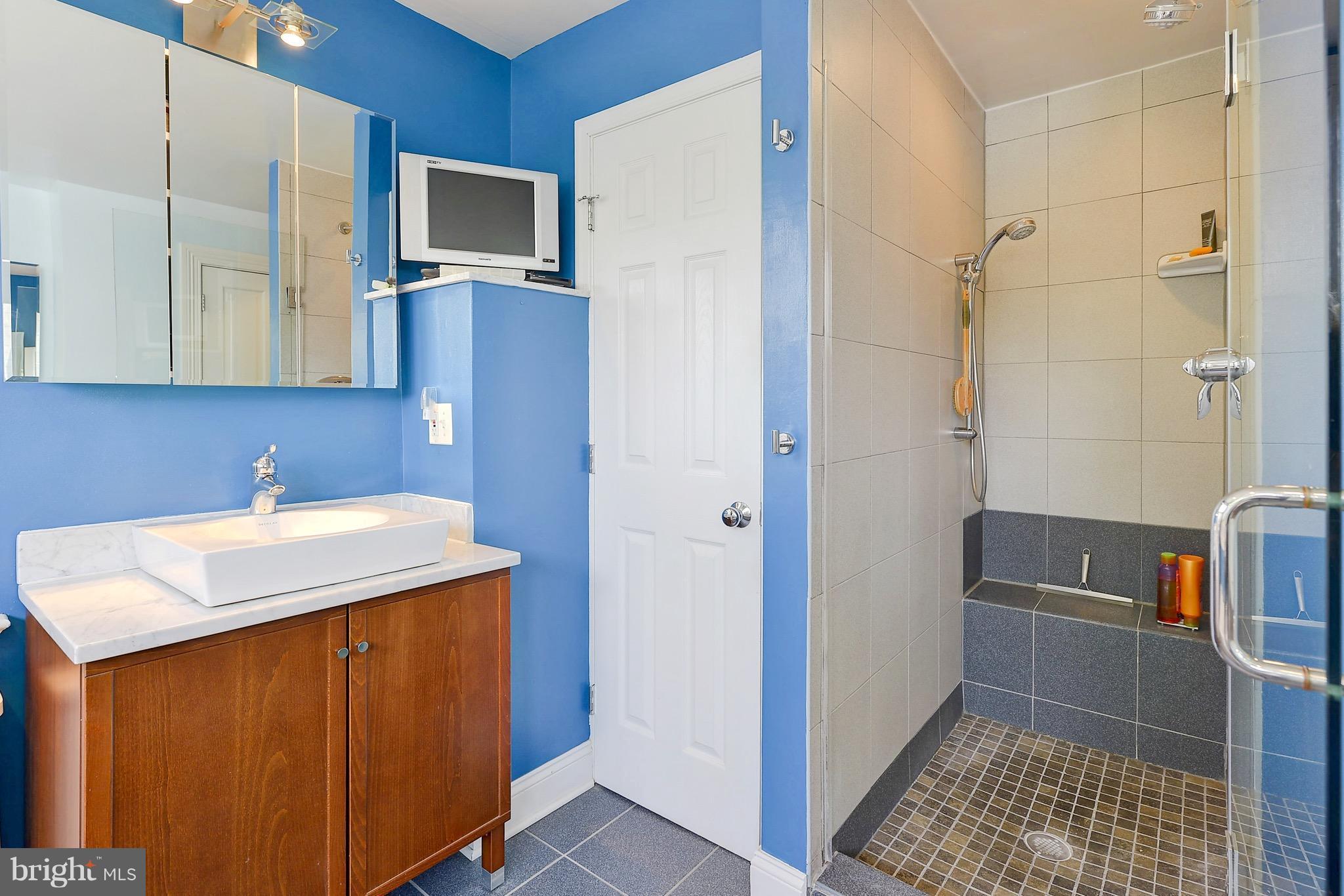 1509 T Street Northwest Washington, DC 20009 - Photo 21 of 23