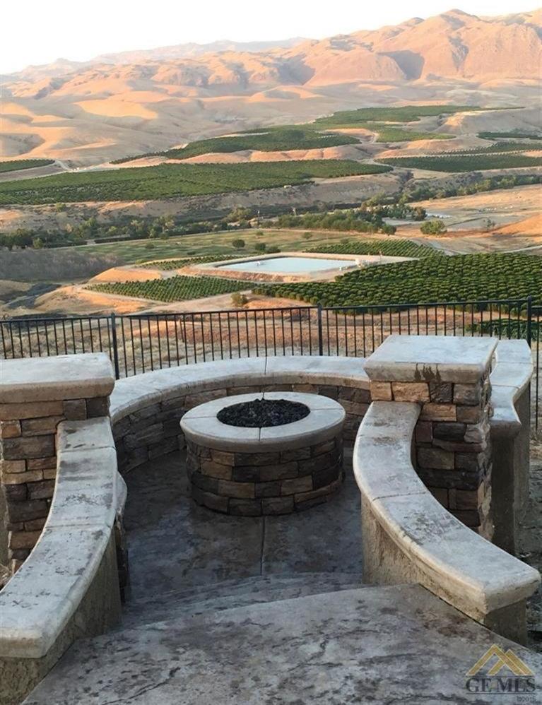 14410 Raphael Avenue Bakersfield, CA 93306 - Photo 13 of 20 Lower gas fire pit overlooking valley below.