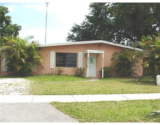 121 Allen Road Hollywood, FL 33023 - Photo 1 of 20