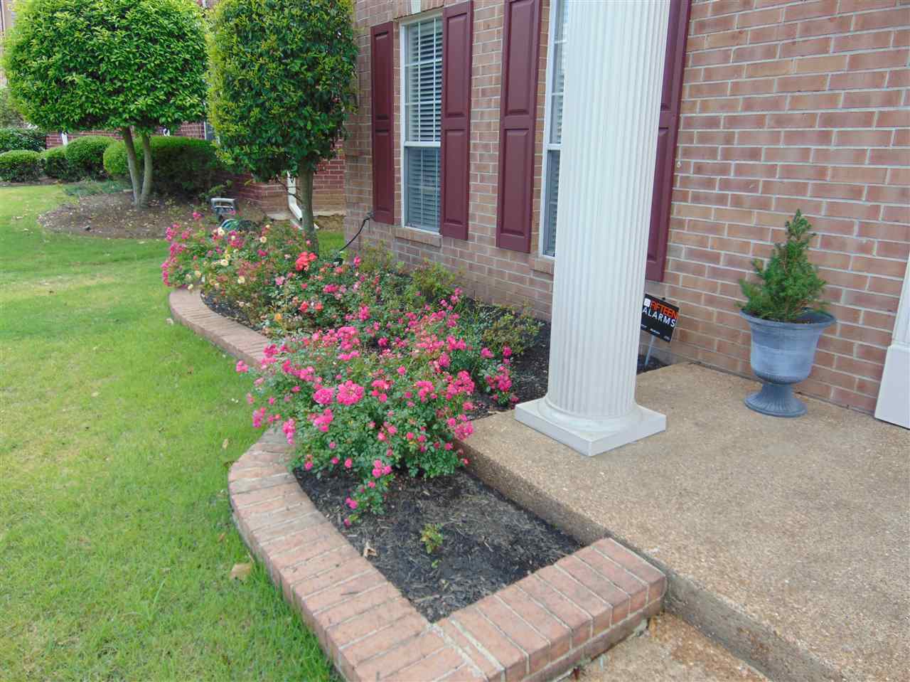 1317 River Ridge Drive Collierville, TN 38017 - Photo 4 of 24 Gallery Image 4