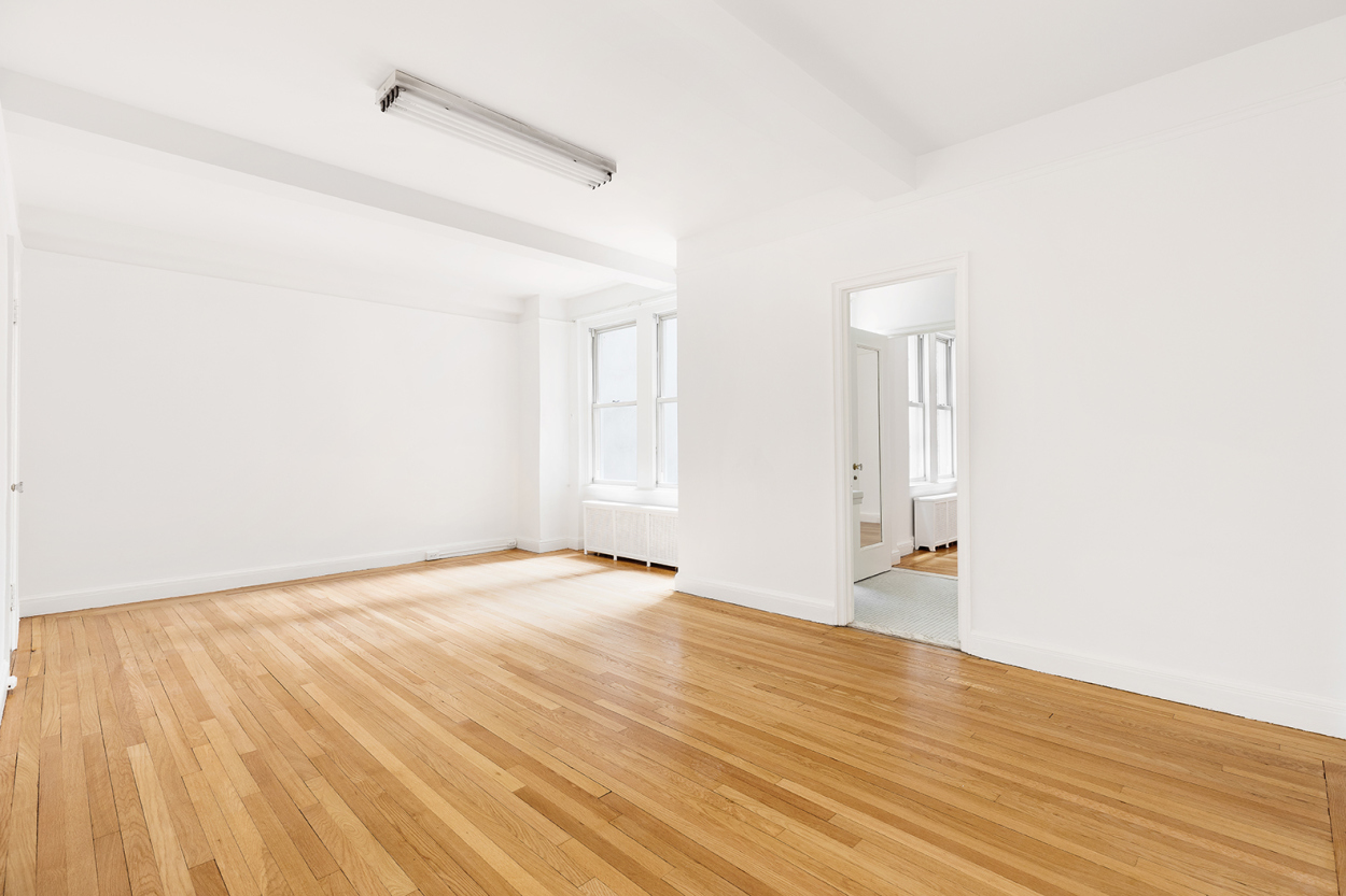 45 Gramercy Park North, Unit 3A Manhattan, NY 10010 - Photo 9 of 15