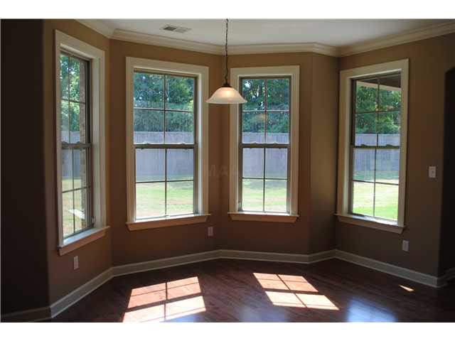 304 Estanaula Road Collierville, TN 38017 - Photo 3 of 8 Gallery Image 3