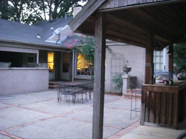 4561 Sequoia Road Memphis, TN 38117 - Photo 6 of 19