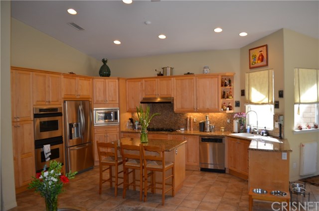 743 Diamond Drive Camarillo, CA 93010 - Photo 15 of 31