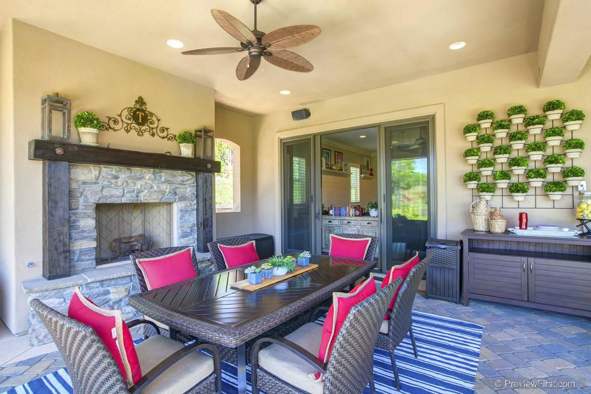 15450 Artesian Spring Road San Diego, CA 92127 - Photo 19 of 25