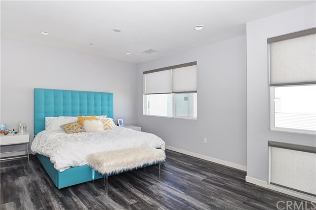 149 Mercer Way Costa Mesa, CA 92627 - Photo 15 of 35