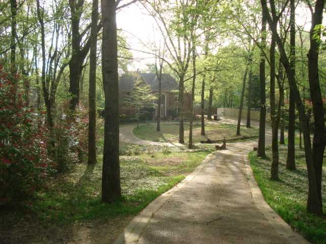 4724 Oak Road Bartlett, TN 38002 - Photo 1 of 23 Gallery Image 1