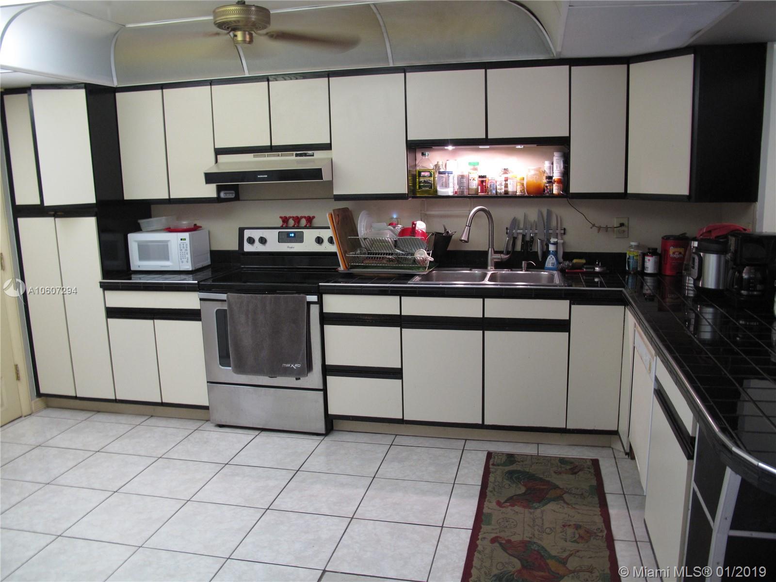 6571 Racquet Club Drive, Unit 128 Lauderhill, FL 33319 - Photo 6 of 18