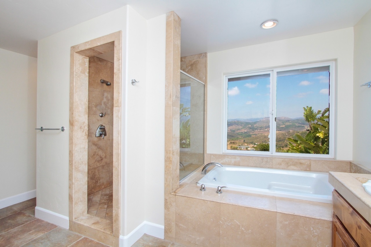 30425 Roadrunner Ridge Valley Center, CA 92082 - Photo 13 of 25