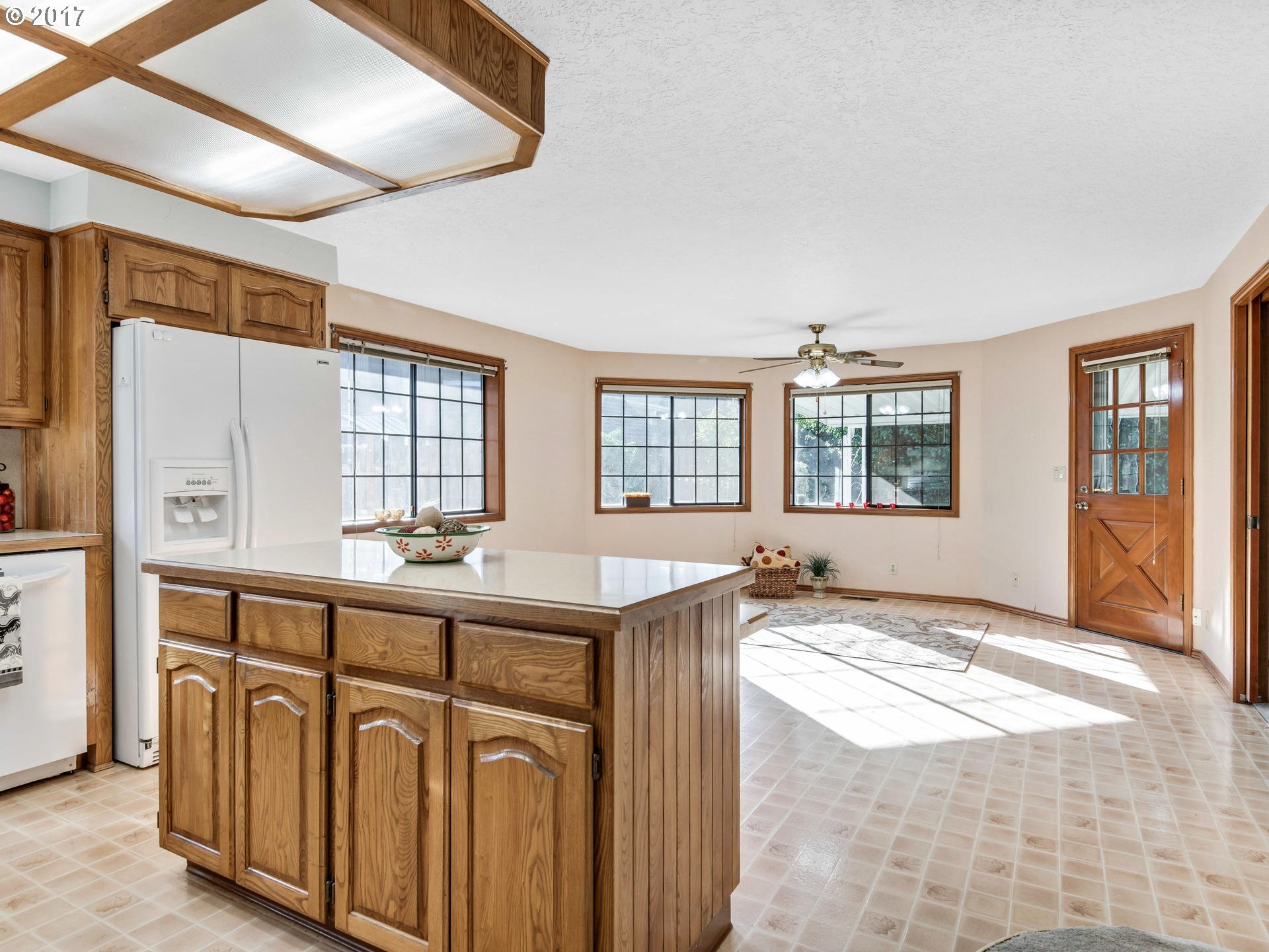 13114 Southwest Chimney Ridge Street Tigard, OR 97223 - Photo 14 of 31 Gallery Image 14