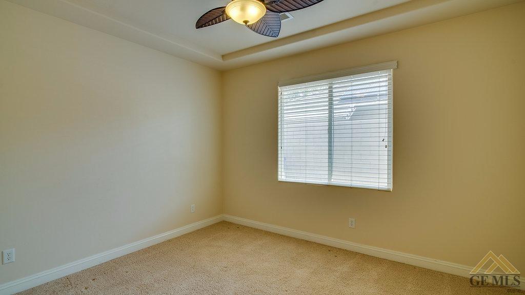 10207 Skiles Drive Bakersfield, CA 93311 - Photo 25 of 34