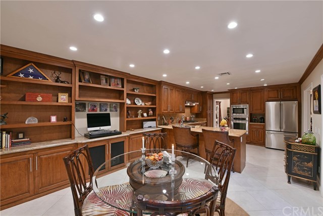 663 Colonial Circle Fullerton, CA 92835 - Photo 16 of 46