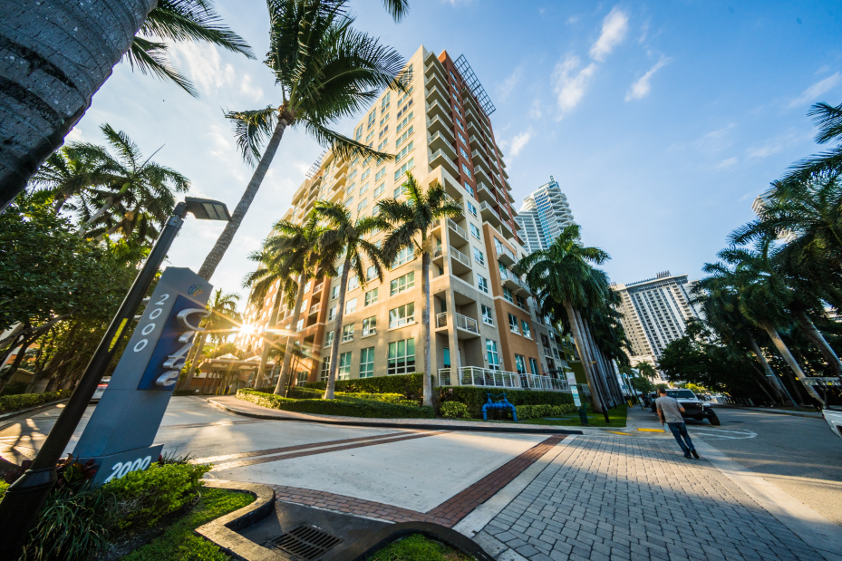 Cite on the Bay 2000 N Bayshore Dr, Miami, FL 33137 - Photo 2 of 4