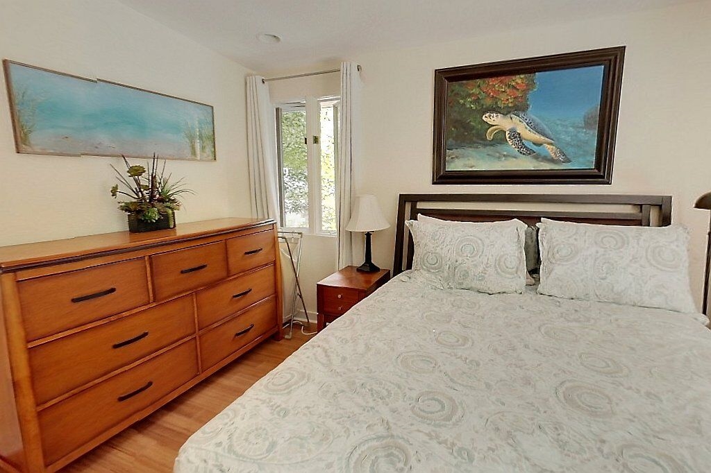 8585 El Paseo Grande La Jolla, CA 92037 - Photo 15 of 25